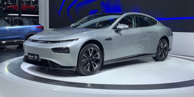 小鹏P7广州车展重磅发布 特斯拉Model 3还能坐得住吗？