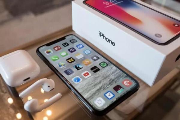 明年新iPhone将标配airpods:是无稽之谈还是确有其事? 明年新iPhone将标配airpods:是无稽之谈还是确有其事?