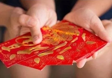 互联网巨头春节狂撒百亿元，抢红包也得小心被套路
