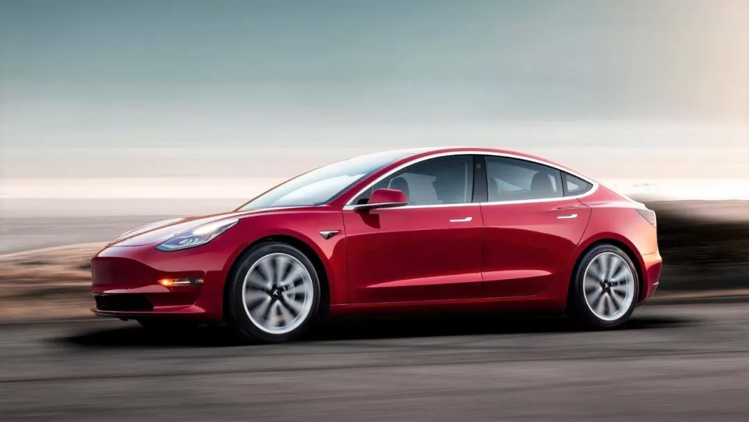 国产model 3长续航版现身 这下可以考虑入手了