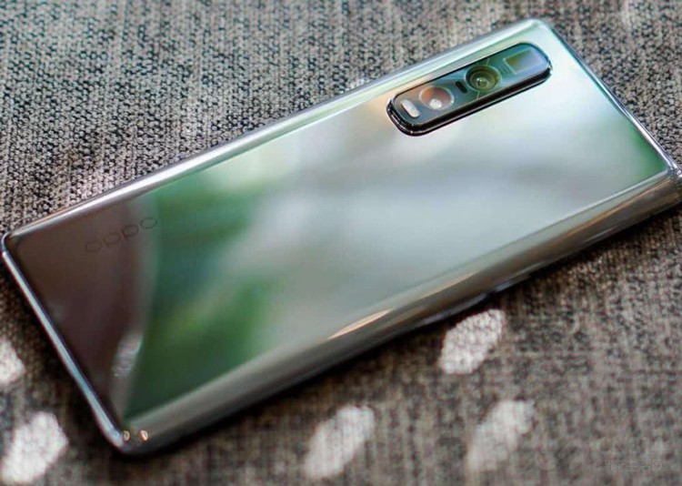 手机圈的黑科技，究竟是刚需还是&ldquo;伪需求&rdquo;？