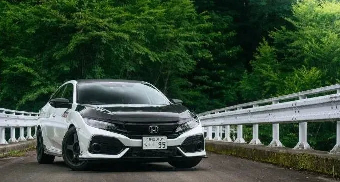 日本改装巨头Spoon操刀  爆改两厢思域