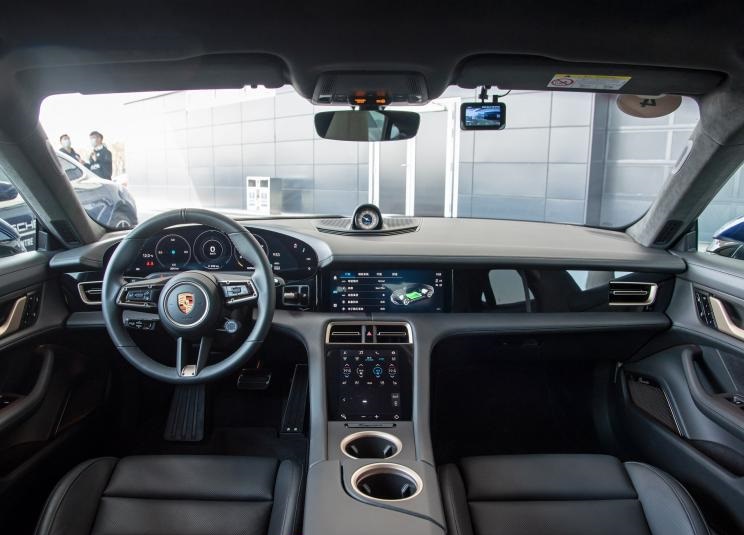 744x0_1_autohomecar__ChsEnl6NZjeAI2RpAAeGK_RMy3c397