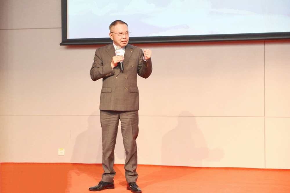 李东生：2020年TCL华星预计有两位数增长