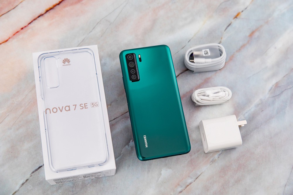 一见倾心 华为nova7 SE 5G手机整机评测