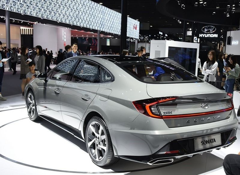 1024x0_1_q95_autohomecar__ChsEkF3XpyeAKRxAAAMusErMuUI187