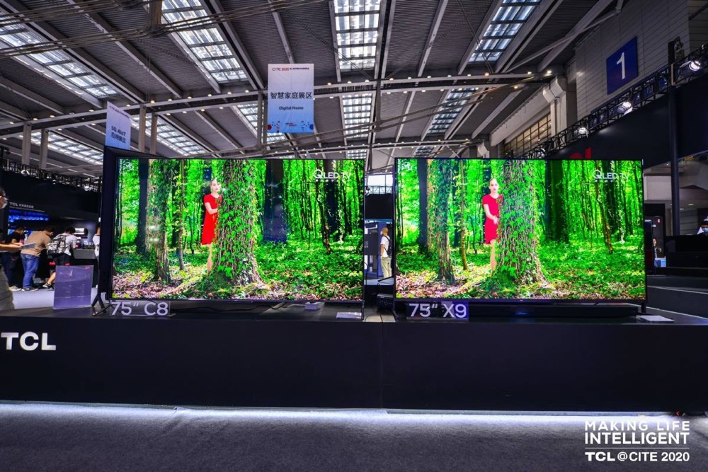 图片包含 室内, 建筑, 路, 火车 描述已自动生成