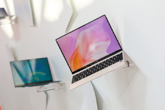 6d9f761bly1ghvyi4sbyaj21900u0qvf