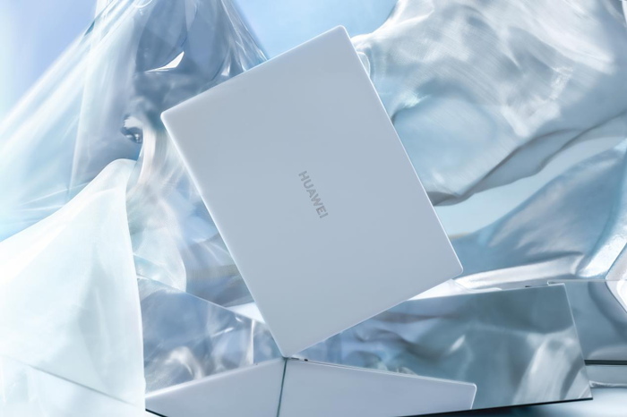 灵动轻办公新体验 华为MateBook X引领第三代移动办公