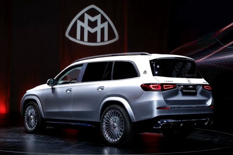 005Cp7TNly4gktlampadfj30sg0izwfj