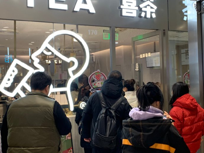 除了苏宁吃瓜党，谁在狂欢双十二？