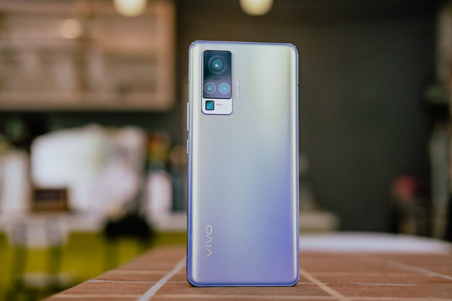 旗舰芯片+OS自主创新 vivo X60舍近求远到底图什么？