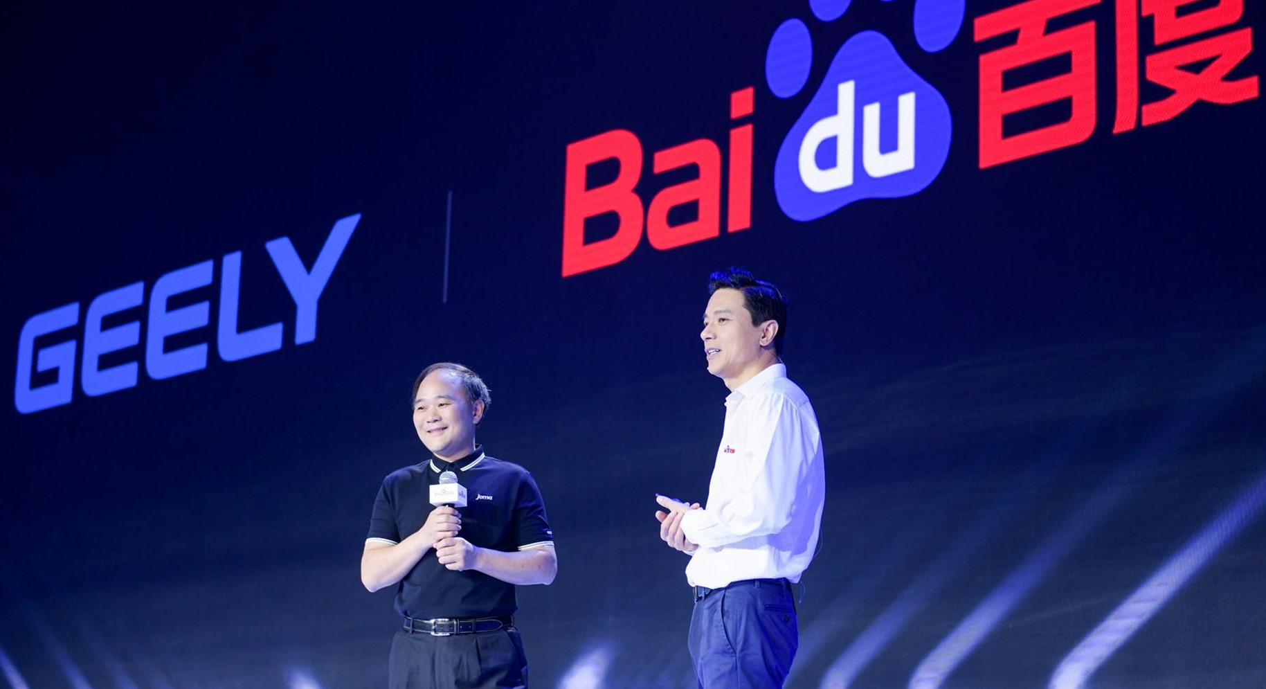 驱动晚报：百度与吉利汽车合资品牌定名集度汽车 上汽与阿里合作出品智己汽车亮相