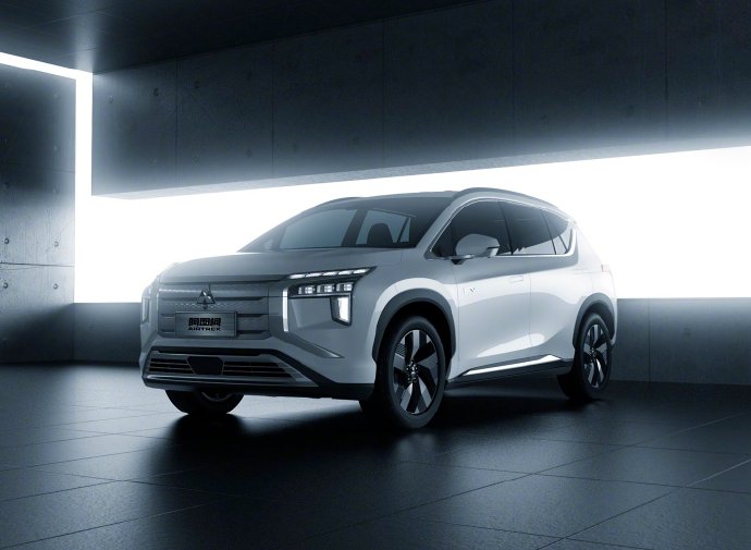 005JvqR1ly1gwbofmdl7ij612w0shjw102