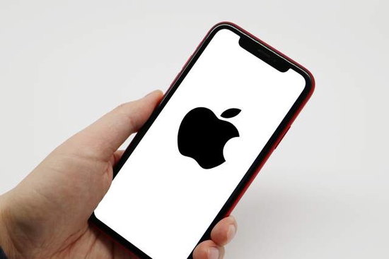 iPhone支持戴口罩解锁，但不支持太阳镜解锁