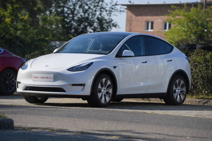 特斯拉召回部分国产 Model 3、Model Y 电动汽车，共计 26047 辆