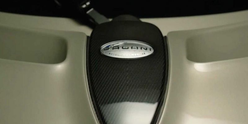 1488x0_1_autohomecar__ChsFWWMX_XuAQIRiAADkfSpA2h4134