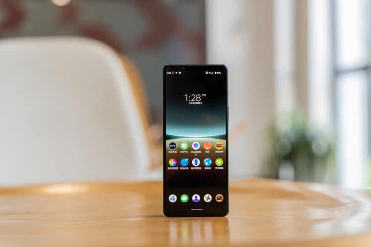 索尼Xperia 5 IV测评：小身材大容量的小屏微单旗舰