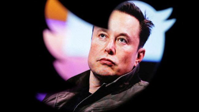 身兼数职，马斯克宣布亲自出任推特CEO