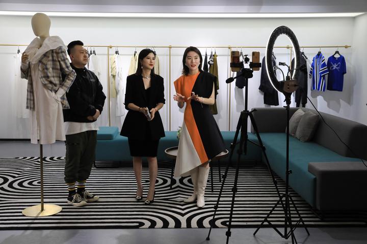 1587989920611_5ea6cda0159bb8707915d59f