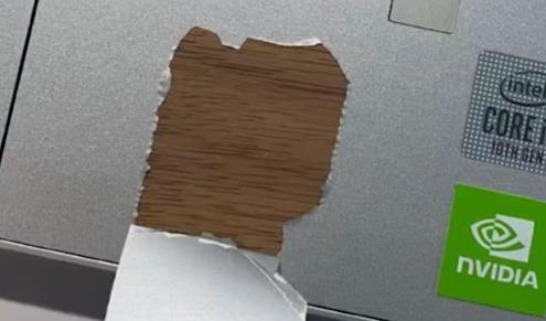 惠普笔记本掌托是木头？网友维修电脑怀疑被骗