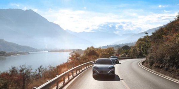 深度体验比亚迪云辇全家族，用技术重新定义车身控制