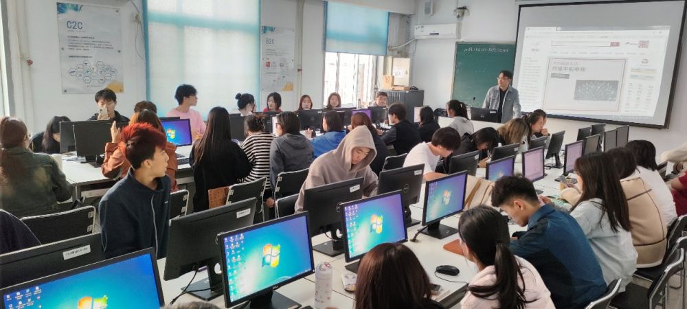 kaiyun体育平台京东“春晓计划”发力开店新商家中大学生商家占比10%以上(图2)