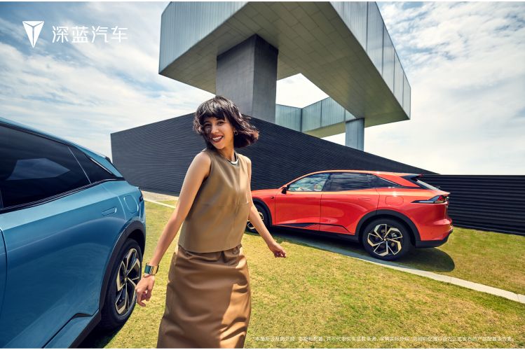 深蓝S07：科技与智能的完美结合，引领中型SUV新潮流