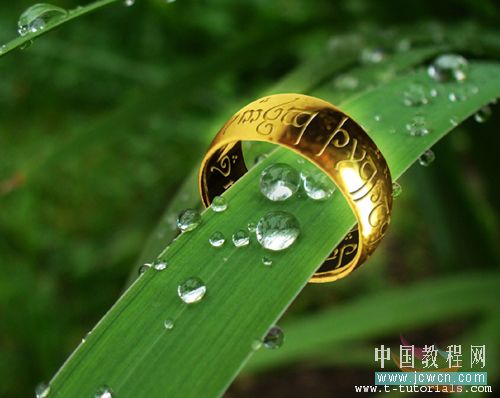 Photoshop合成教程：打造失落草丛中的魔戒(1)
