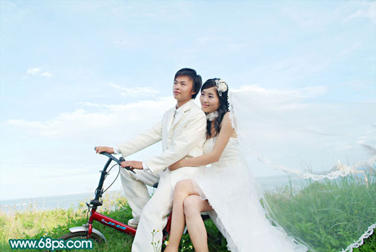 Photoshop调出外景婚片温馨的暖色调(1)