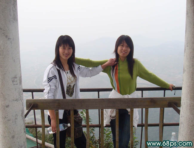 Photoshop给人物照片加上朝霞效果(1)