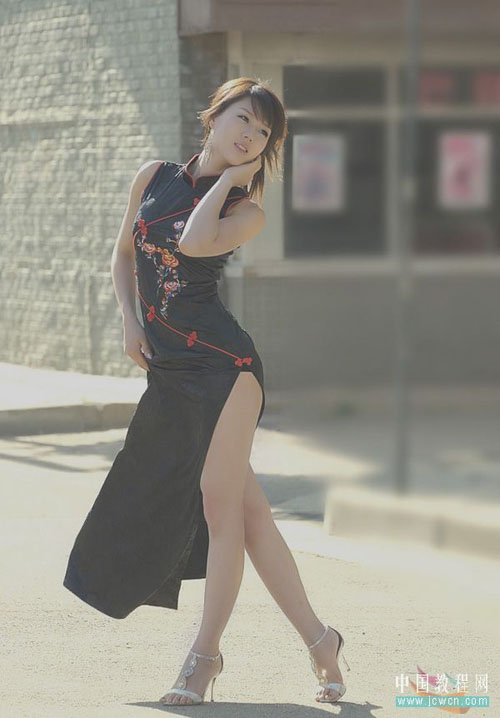 Photoshop教程：运用色阶调整发灰照片(1)