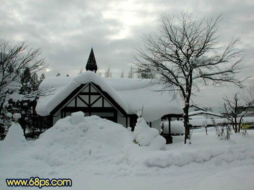 Photoshop调出雪景照片的金色效果(1)