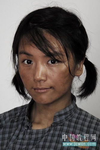 人物脸部太黑 如何用Photoshop美容(1)