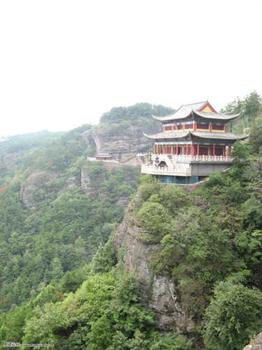 Photoshop给风景照加烟雾弥漫特效