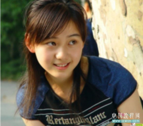 Photoshp老片新调:让模糊照片变清晰