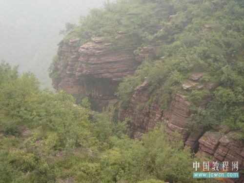 photoshop将灰蒙蒙的风景照处理得清晰鲜艳