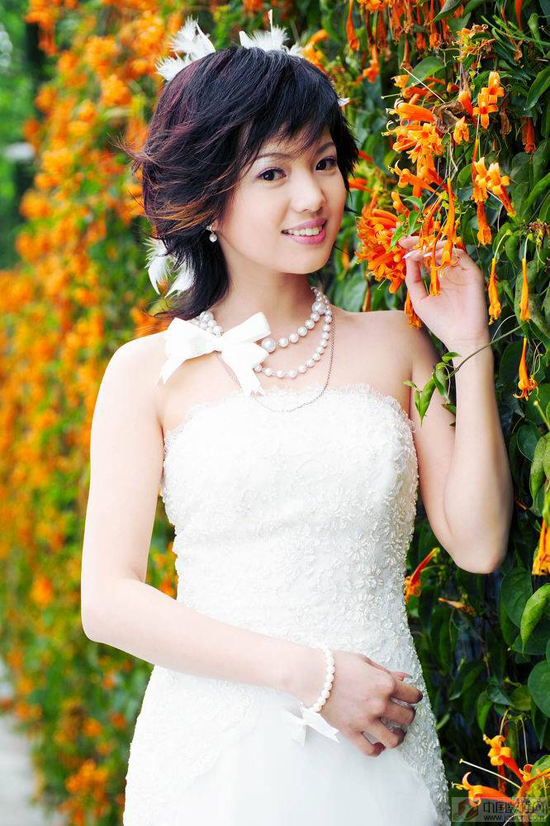 用Photoshop的“可选颜色”为婚纱照调色