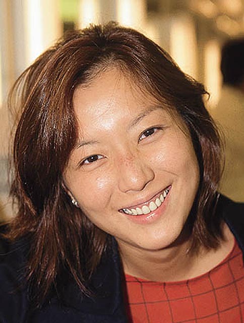 Photoshop让你漂亮女友变得更完美