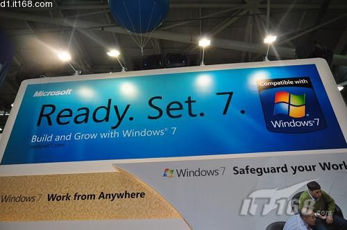 【图】ComputeX09微软Windows7展台
