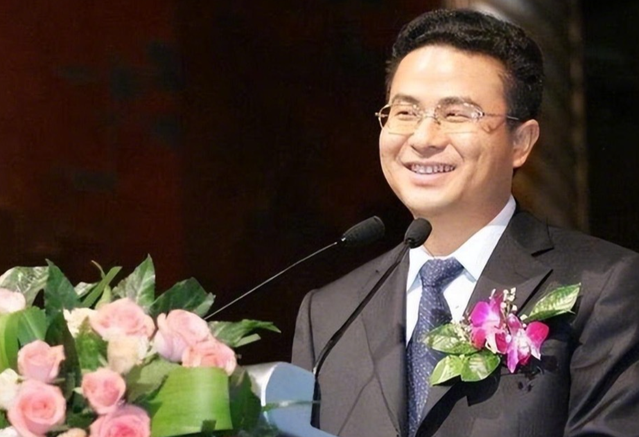 金立创始人刘立荣现身印尼！曾自曝挪用公款豪赌，输掉十几亿