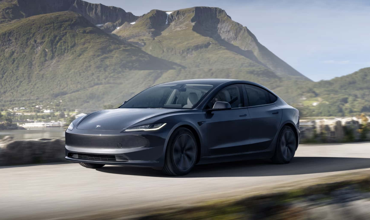 昨夜今晨：国产特斯拉Model 3出口破百万 OpenAI八月份收入高达3亿美元