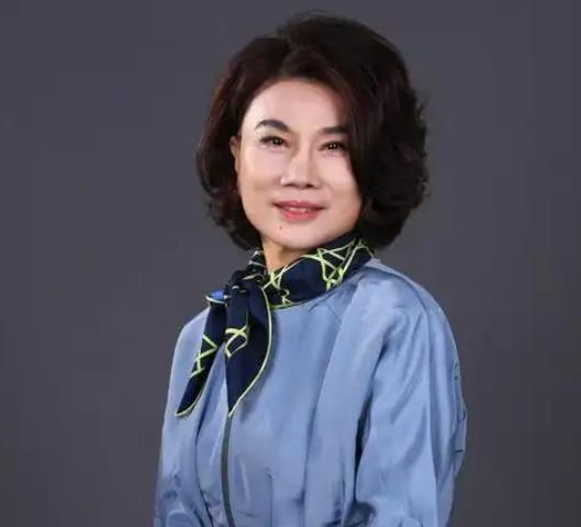董明珠回应“接班人”话题：已有人选 暂时保密