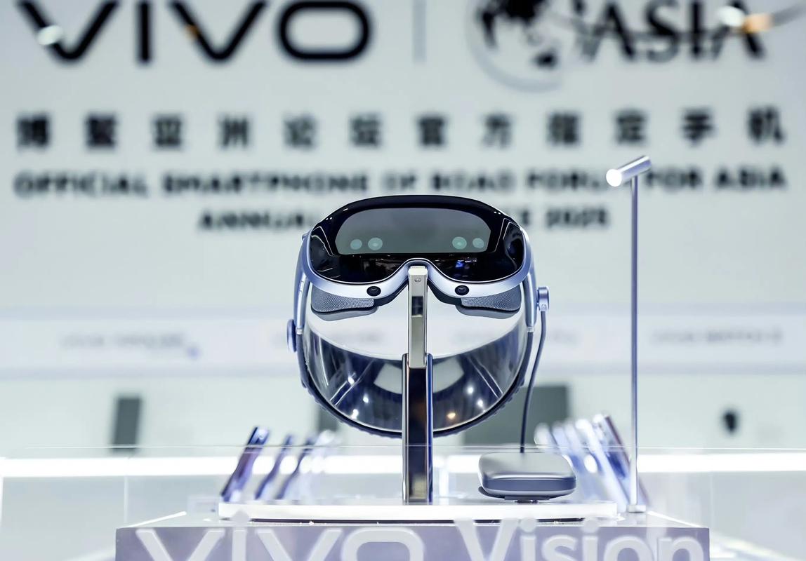 vivo MR头显发布：仅重398g 搭载8K双目屏 自然交互
