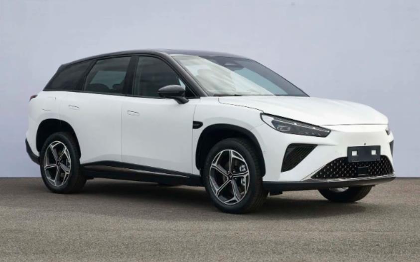 哪吒汽车全新SUV—哪吒L正式曝光，提供纯电与增程版可选