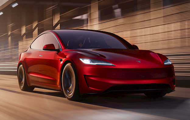 新款Model 3高性能版中国定价33.59万元