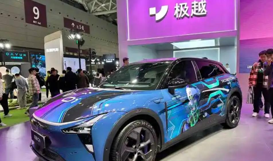 传百度、吉利已启动资金为极越员工解决社保拖欠问题