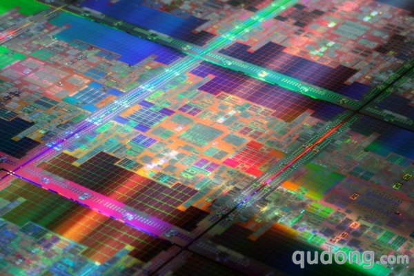 酝酿已久 Intel新安腾处理器上市