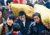 中国2.4亿农村的民工:谁来顷听他们的呼声