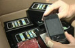 2000支iPhone仿冒机被美国海关查出